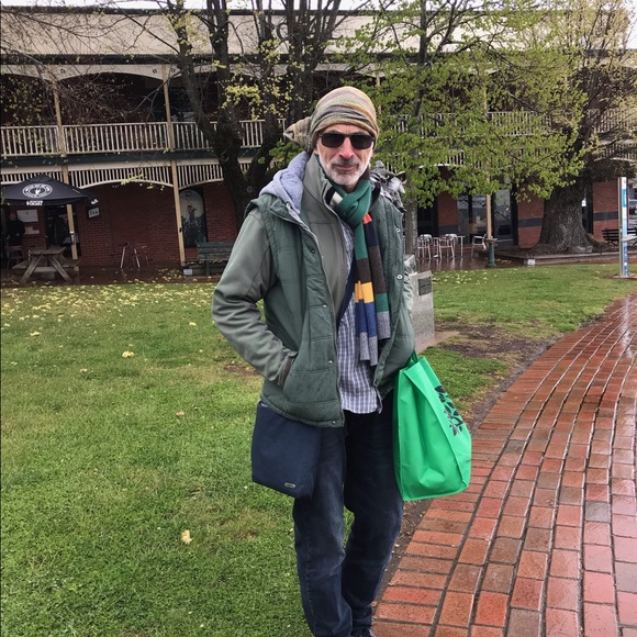 Meet your Posher, Ashley - Picture 1 of 1